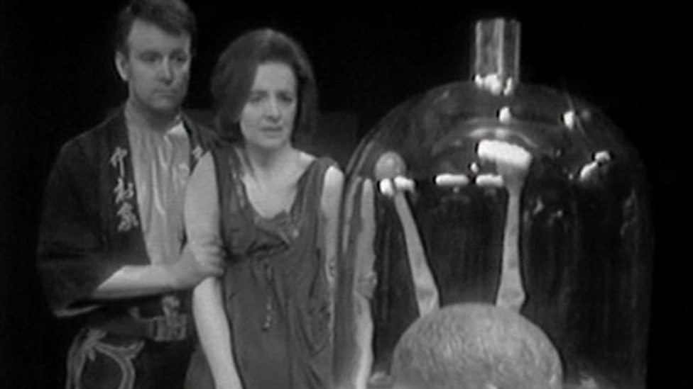 kom ian barbara brains